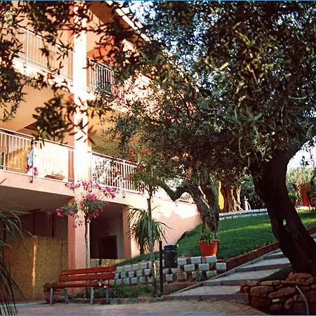 Europe Garden 4*